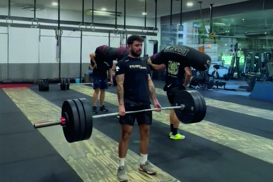 Entrenamiento de fuerza, Negua, ropa deportiva para gimnasios